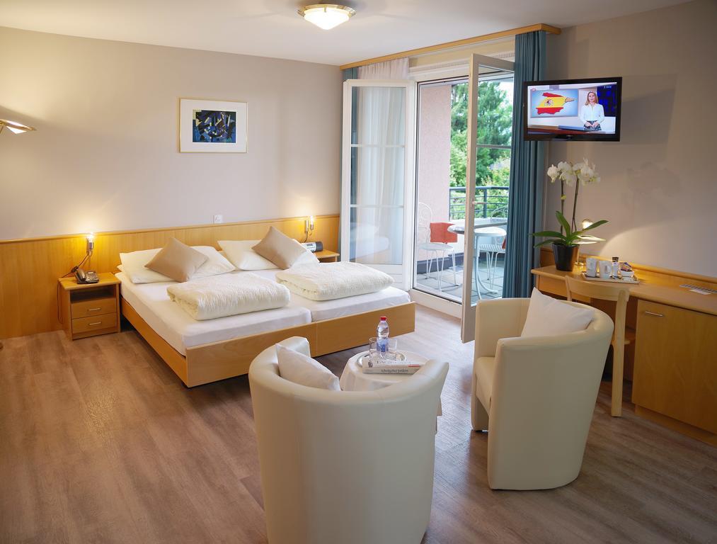 Hotel Garni Arnegg ภายนอก รูปภาพ
